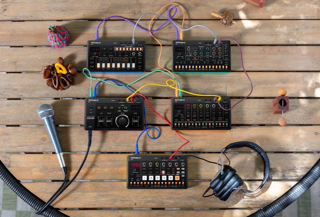 Roland Aira Compact